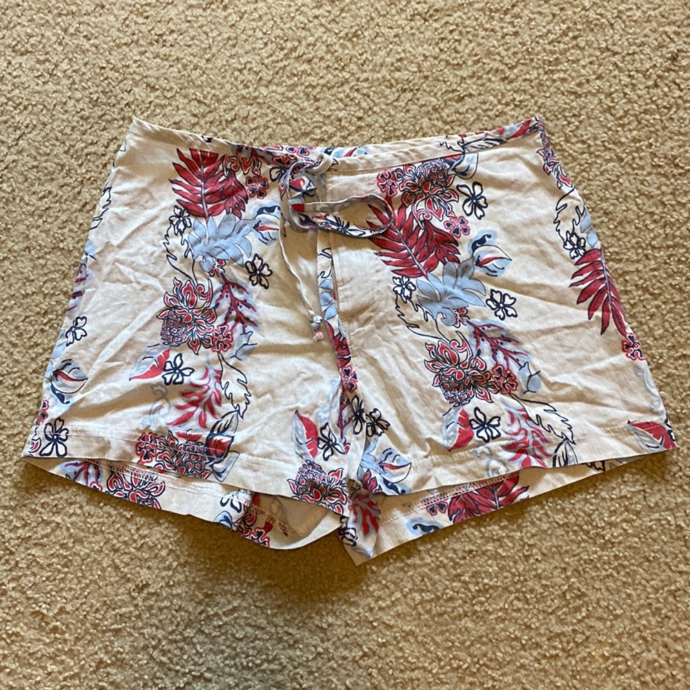 Women’s Loose-fit shorts